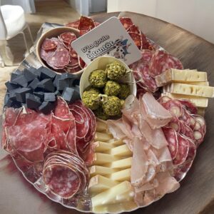 PLATEAU APERO